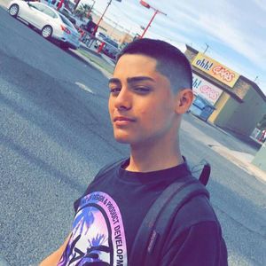 Meet your Posher, Victor